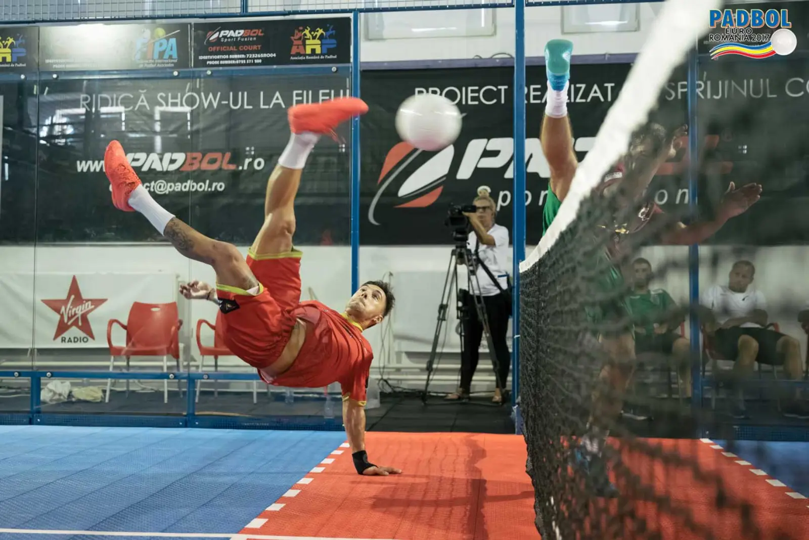Padbol courts equipped with PUSHIT